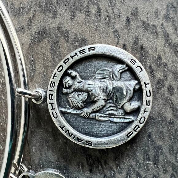 🍭6/$30 Silver tone St. Christopher Protection Religious Catholic Bracelet - Picture 2 of 3